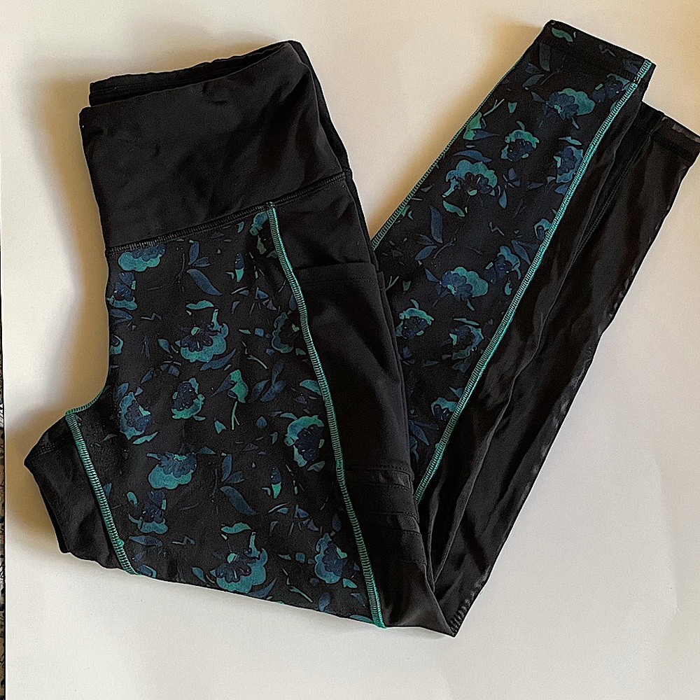 The North Face Leggings with Pockets